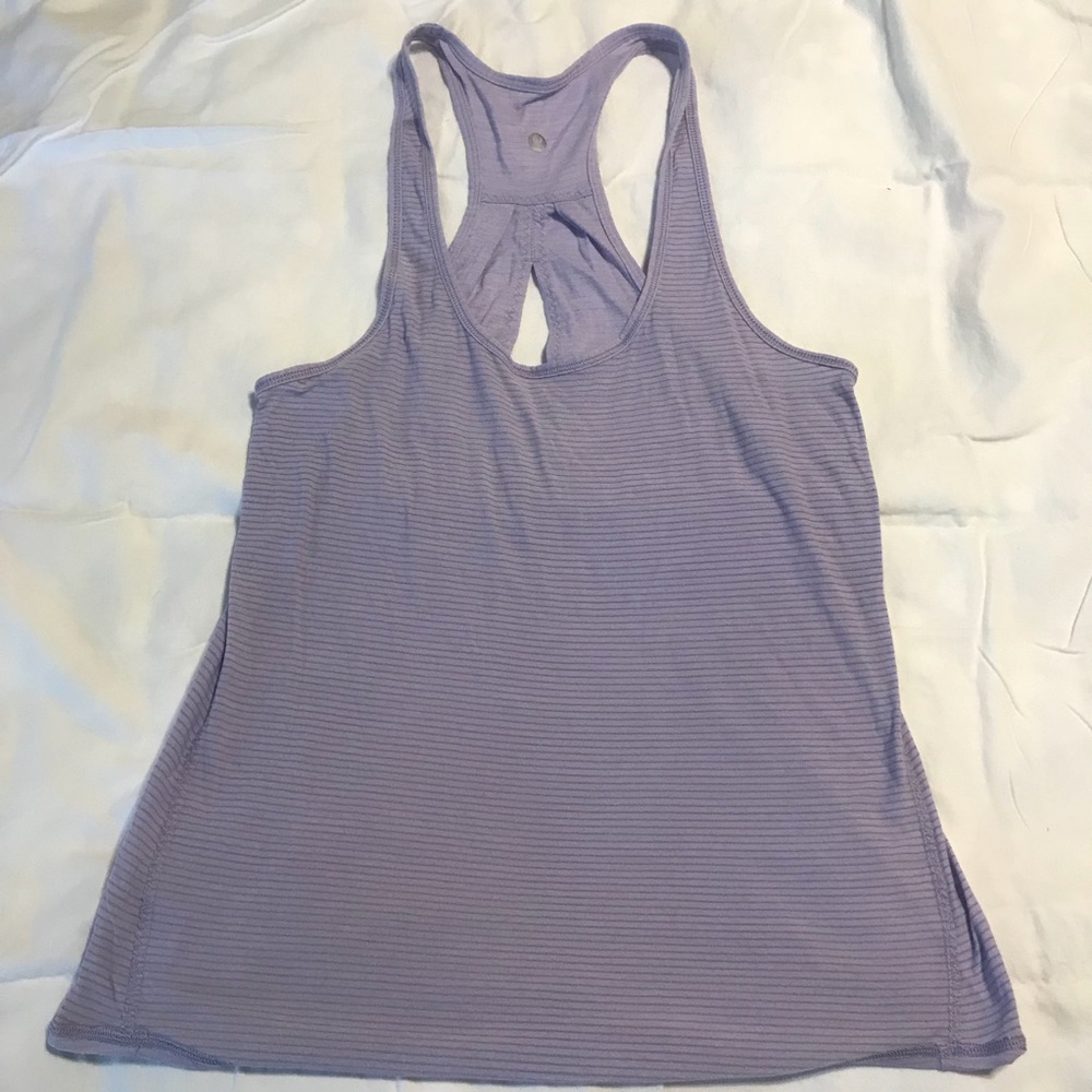 Lululemon top!